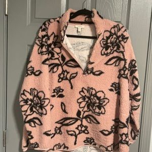 Long sleeve pull over fleece